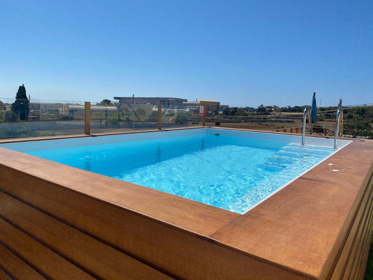 Tal-Karmnu Entire House With Private Heated Pool And Jacuzzi Βίλα Kirkop Εξωτερικό φωτογραφία